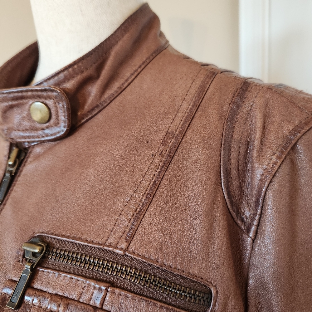 Boston Proper Genuine Leather Moto Jacket Size Small - Picture 5 of 10